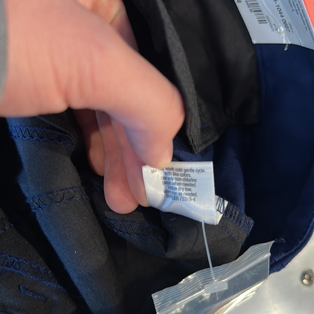 NWT St John’s Bay shorts size 14 women’s - Picture 14 of 14